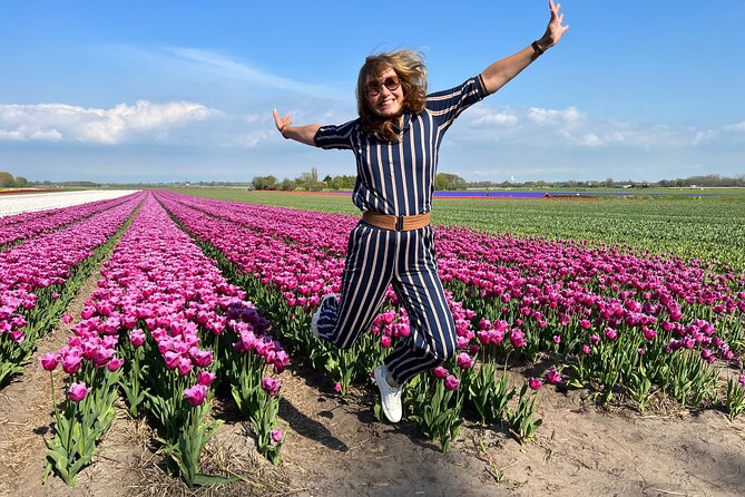 Private Guided Keukenhof Gardens and Zaanse Schans Tour - Henry Willig cheese tasting: the quick stop that feels like a treat