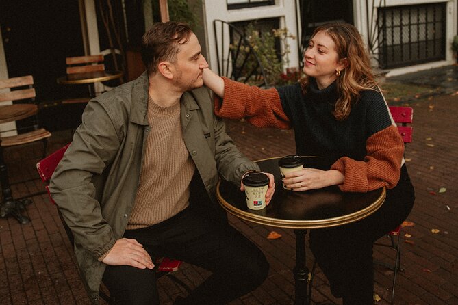 Private Love Story Photowalk Experience - Starting at Amsterdam Centraal: Getting Oriented Quickly