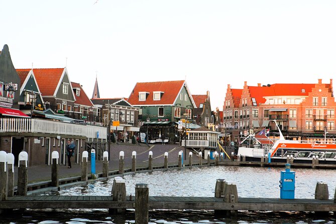 Private Off-the-beaten-path Countryside Windmill Tour - De Rijp: when herring fleets and whalers meet drained seas