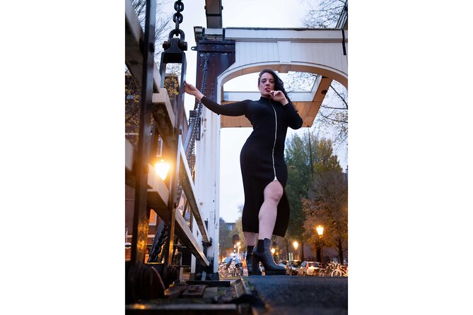 Private Photo Session in Amsterdam - Churches on the move: Basilica of Saint Andrew and Oude Kerk