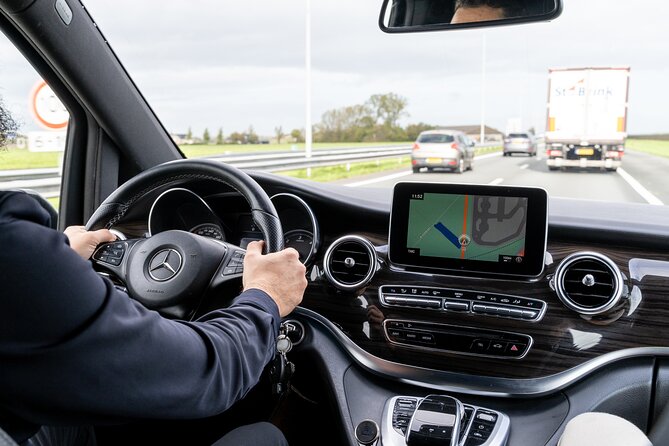 Private Taxi Airport Transfer to or from Schiphol Airport (AMS) - Who this transfer suits best