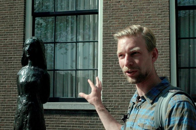Private Tour: Amsterdam's City Highlights and Hidden Gems - Anne Frank House area: what you get without the ticket included