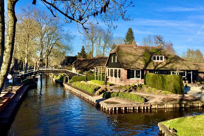 Private Tour to Giethoorn with boat and Zaanse Schans windmills - Timing, Pace, and Photo Strategy (Without Stress)