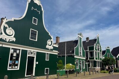 Private Tour to Zaanse Schans, Volendam, and Marken - Amsterdam Pickup, Then Straight to Zaanse Schans