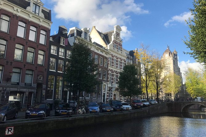 Private tour: Your own Amsterdam: walk through the old city - Chinatown and the street contrast effect