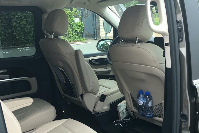 Private transfer between Rotterdam - Amsterdam (incl. Schiphol airport) - Travel Time in Practice: 45 Minutes vs. 60–90 Minutes