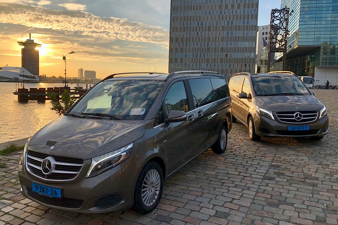 Private transfer between Rotterdam - Amsterdam (incl. Schiphol airport) - Hotel and Cruise Port Drop-Off: Door-to-Door Is the Point