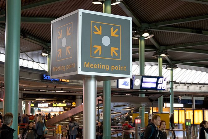 Private Transfer from Amsterdam Airport Schiphol to The Hague - Schiphol pickup that avoids the baggage-claim circus