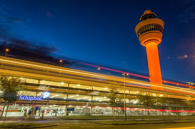 Private Transfer from Amsterdam Airport Schiphol to The Hague - The ride: modern fleet, professional driver, private pace