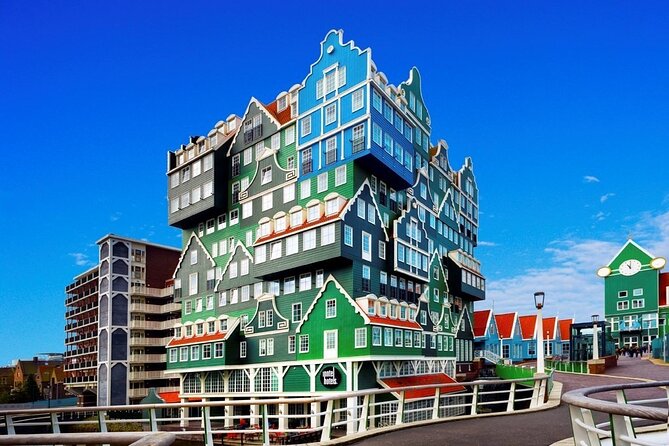 Private Zaanse Schans & Volendam Tour: Windmills, Cheese & Clogs - Photo stops and food strategy for a day built around Dutch icons