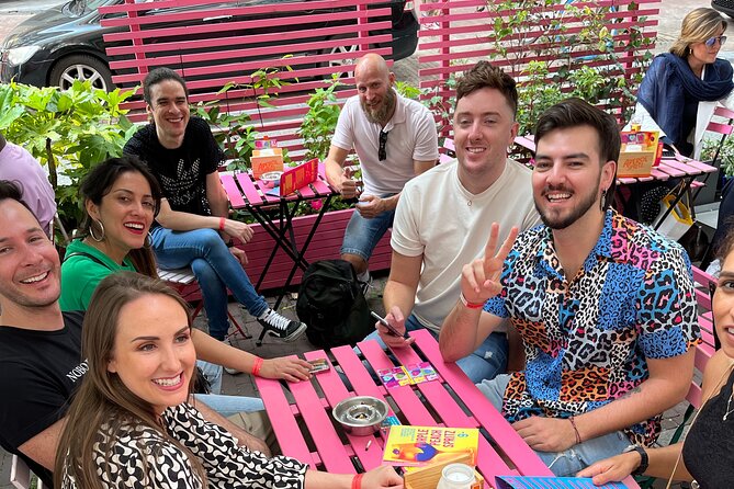 Rainbow Bar Stroll: Sashay through Amsterdam - Amsterdam’s Queer Night Walk with Drink Discounts