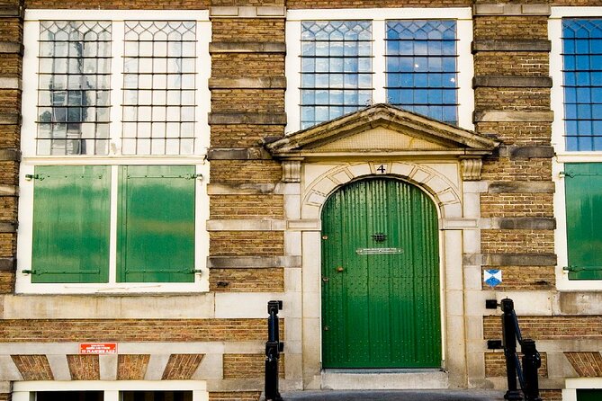 Rembrandt House & Neighborhood Guided Tour Semi-Private 8ppl Max - Rembrandtplein and the Night Watch Bronze Trail