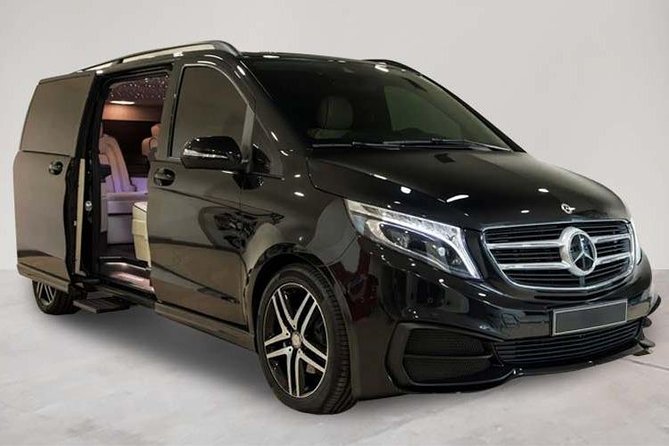 Schiphol Airport to Amsterdam Private Transfer - The 30 to 45 Minute Drive: What the Time Means