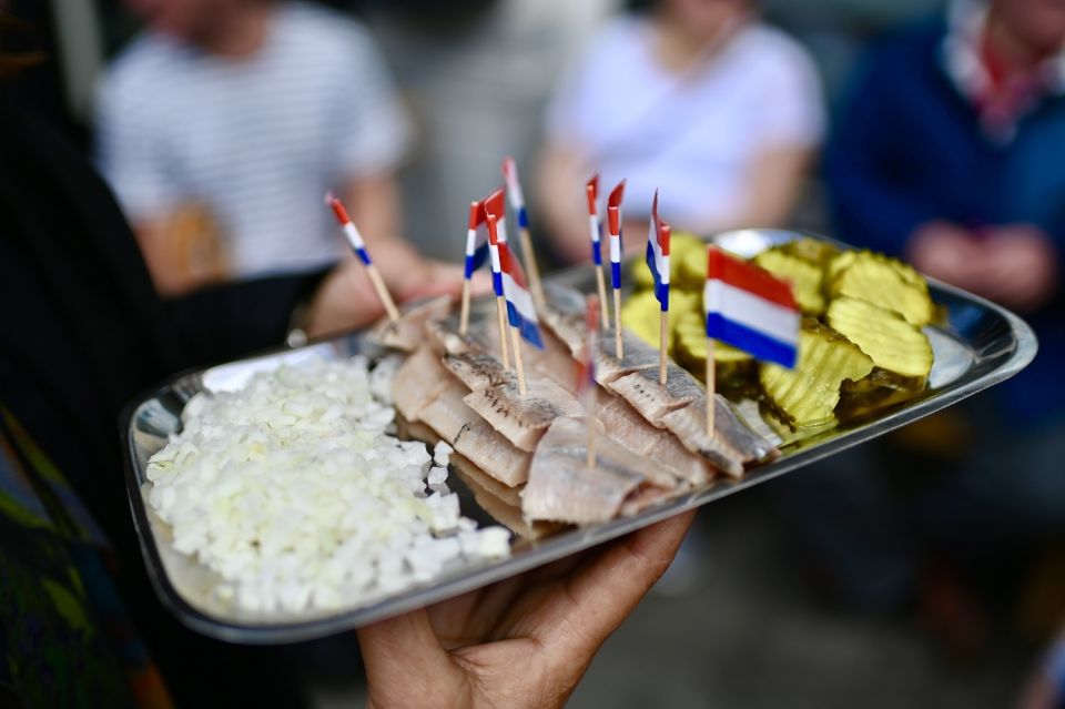 Secret Food Tours Amsterdam - Stop 1: Poffertjes for a hot start
