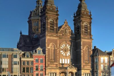 Self-Guided Audio Tour of The Red Light District - How the Offline Audio Works (and Why You Should Care)