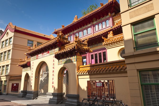 Self-Guided Audio Tour of The Red Light District - MX3D Bridge: A Fun Infrastructure Break