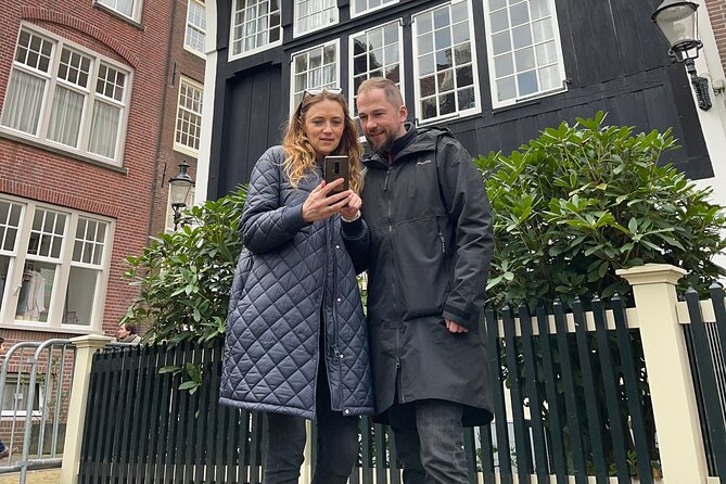 Self Guided City Tour in Amsterdam - Amsterdam Tulip - Trivia Points and the Tulip-Route Challenge