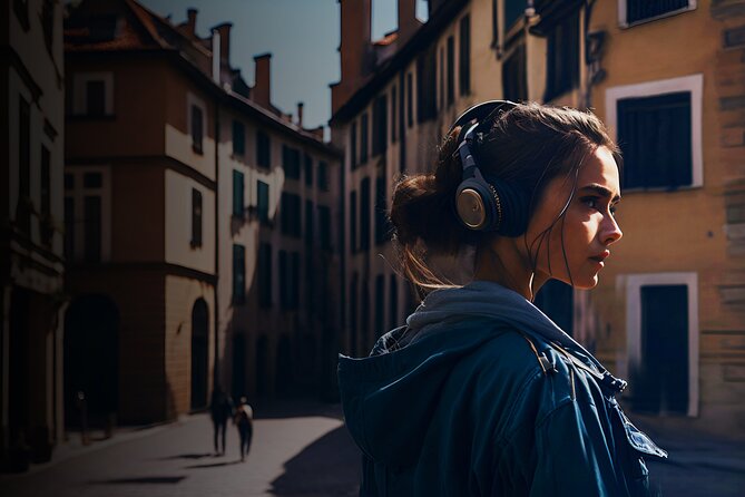 Self Guided Tours Amsterdam With 100 Captivating Audio Stories - Oude Kerk: Amsterdam’s oldest building turned modern stage