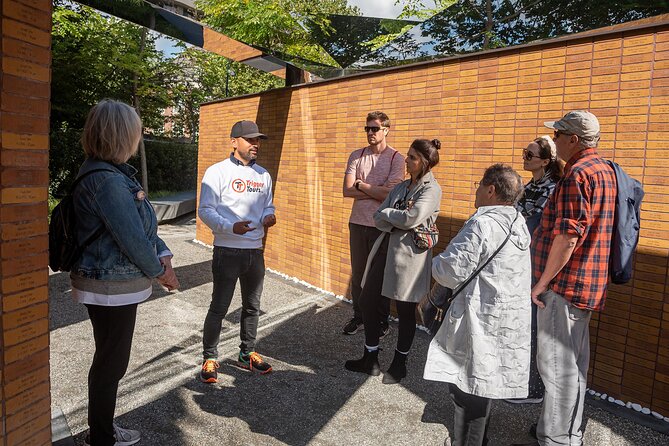 Small-Group: Culture & History Walking Tour of Amsterdam - UNESCO canal ring: the “pretty” part with engineering and planning behind it