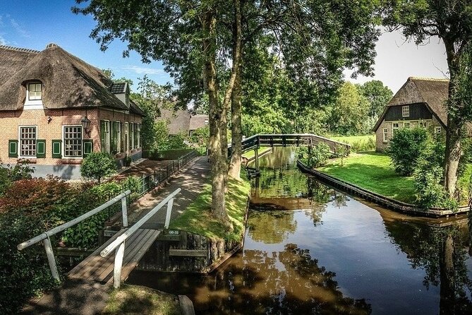 Small-Group Tour to Windmills & Giethoorn with boat tour - Who Should Book This Tour (and Who Should Think Twice)