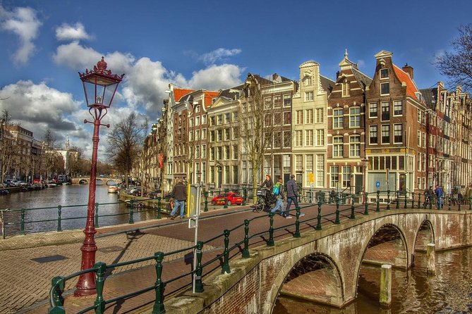 Taxi from a hotel in Amsterdam to the cruise port in Amsterdam - Why This Hotel-to-Cruise-Port Transfer Works on Cruise Day