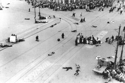 The Anne Frank Tour (Jewish Neighborhood & Amsterdam during WWII) - Dam Square: The Liberation Story Isn’t All Victory
