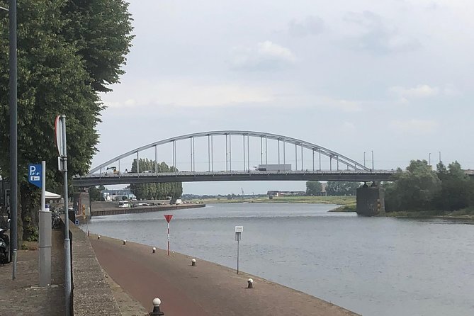 The Battle of Arnhem (from Amsterdam) - Meeting Martin van Elmpt and getting the day tailored