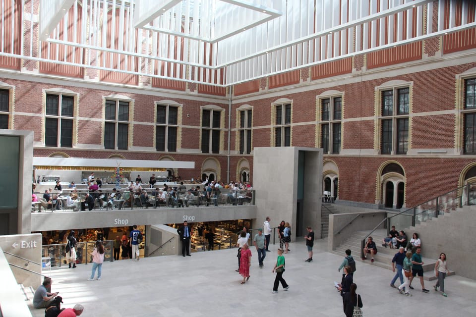 The Rijksmuseum Tour: Small Guided Group with Museum Entry - Still lifes and everyday people: learning how art reflects social change