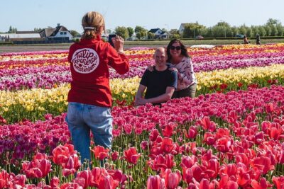 Tour to Giethoorn and Keukenhof Tulip Fields from Amsterdam - Private hotel pickup and a Mercedes that keeps the day on track