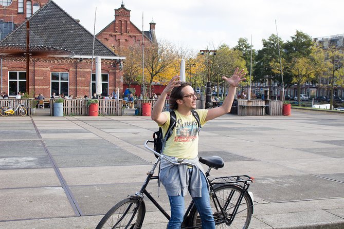 Urban Adventures Amsterdam Bike Tour, Graffiti and Magnet Fishing - Getting the most from the bike ride: practical tips for your comfort
