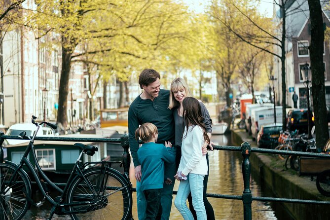 Vacation Photoshoot & Tour in Amsterdam - What you get after the walk: gallery, watermarks, retouching
