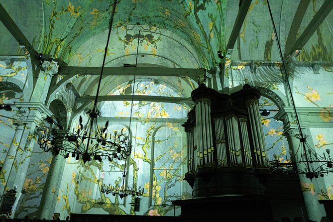 Van Gogh and Rembrandt Immersive Experience Entry Amsterdam - Noorderkerk: the church that makes the art feel bigger