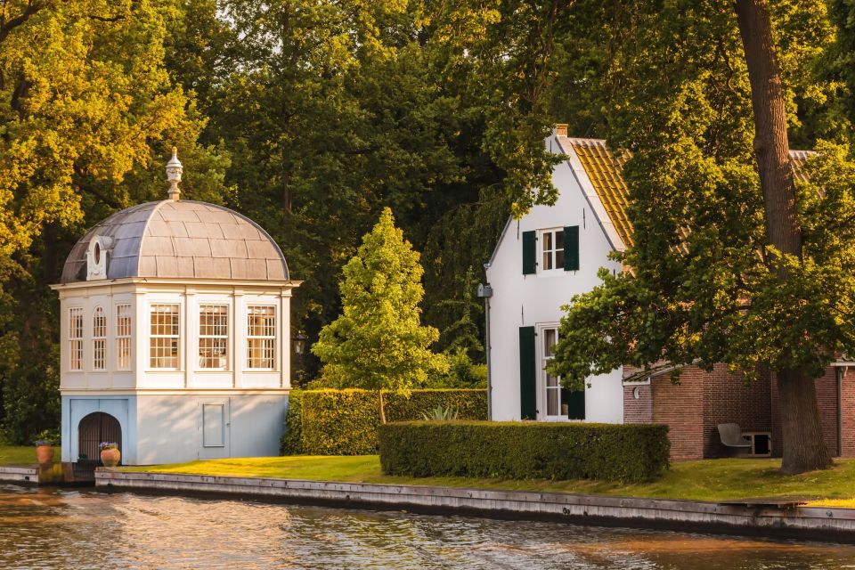 Vecht River: Full-day Cruise with Lunch - Lunch by the river: the 3-course meal that sets the tone