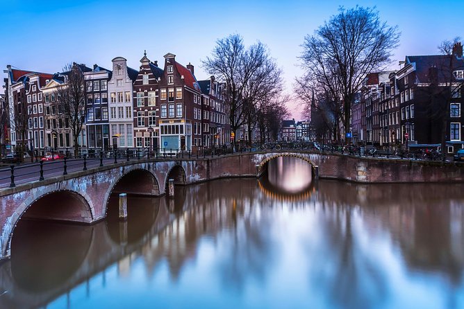 VIP Amsterdam Airport Departure Transfer - A VIP Pickup From Wherever You Are