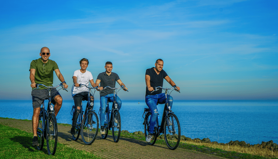 Volendam: Bike Rental including Highlights-Routes - Key things I’d plan around