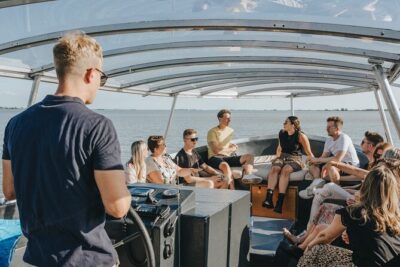 Volendam - Lake Cruise at Volendam including 1 free drink - Timing Tips: Choose a Departure That Matches the Day