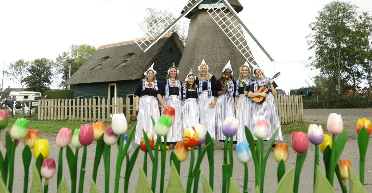 Volendam: Traditional Costume Photo with Cheese & Clog Tour - Where to go: Simonehoeve in Katwoude/Volendam (and how to reach it)