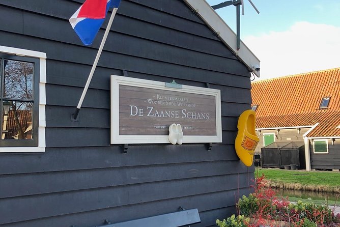 Windmills Zaanse Schans small group tour-region Amsterdam - Catharina Hoeve cheese farm: explanation and tasting, not a drive-by