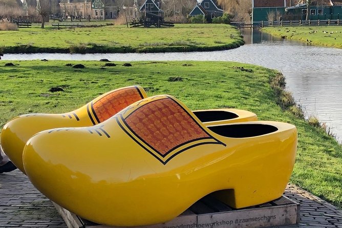 Windmills Zaanse Schans small group tour-region Amsterdam - Timing tips: why an early start changes the whole feel