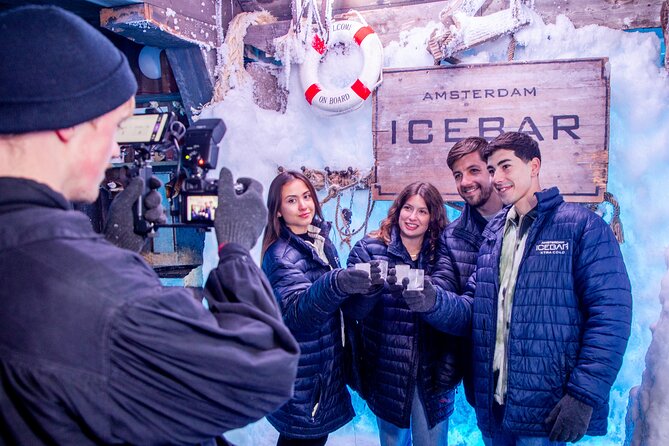 Xtracold Icebar Amsterdam, 3 Drinks Included - Service and Atmosphere: Fun When It Clicks
