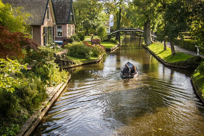 Zaanse Schans Giethoorn Private Tour from Amsterdam Canal Cruise - Who This Tour Fits Best (And Who Might Prefer Something Else)