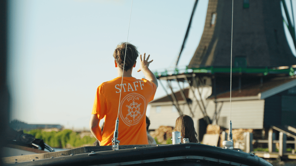 Zaanse Schans: Private Cruise + Live Guide, Optional Drinks - Private Luxury Boat + Live Guide: The Core Advantage
