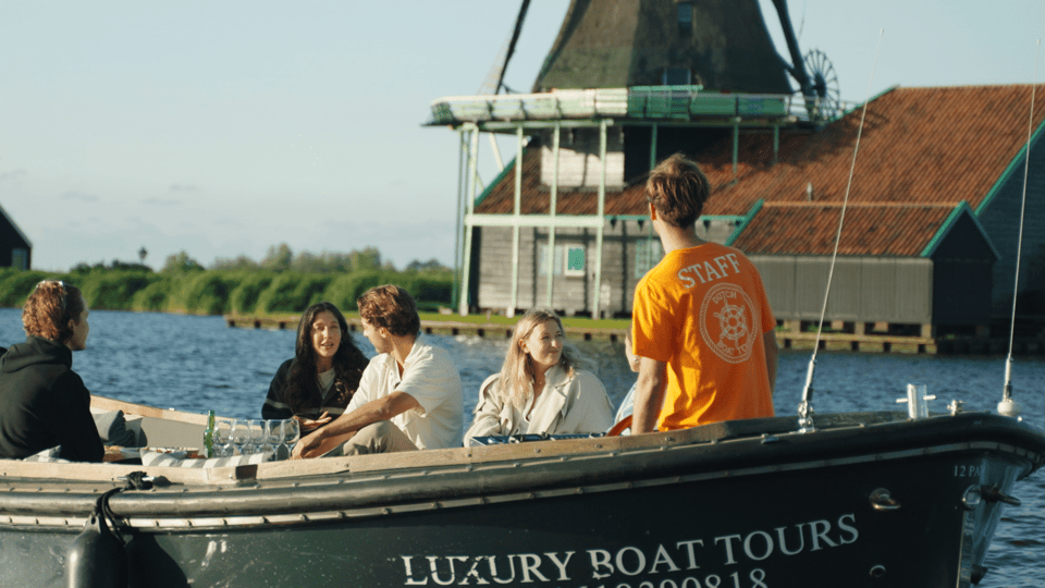 Zaanse Schans: Private Cruise + Live Guide, Optional Drinks - First Glance of Zaanse Schans: 17th-Century Windmills in Panoramic View