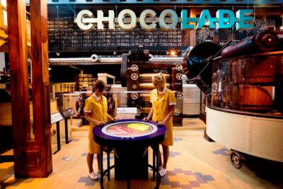 Zaanse Schans: Windmill & Museum Entry Ticket w/ Audio Guide - Choosing your two mills: the freedom is the value