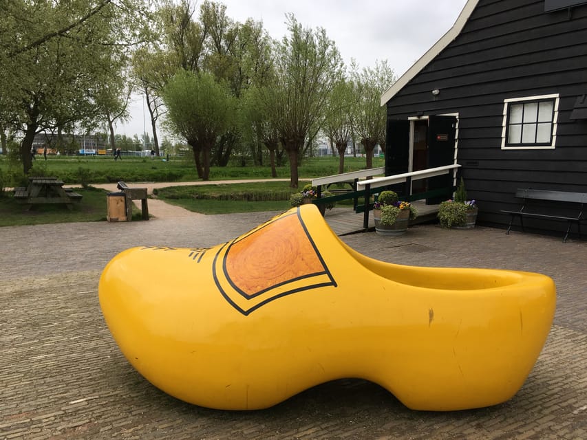 Zaanse Schans: Windmills, Clogs & Cheese by Electric Scooter - Group size and the host vibe: small, friendly, organized